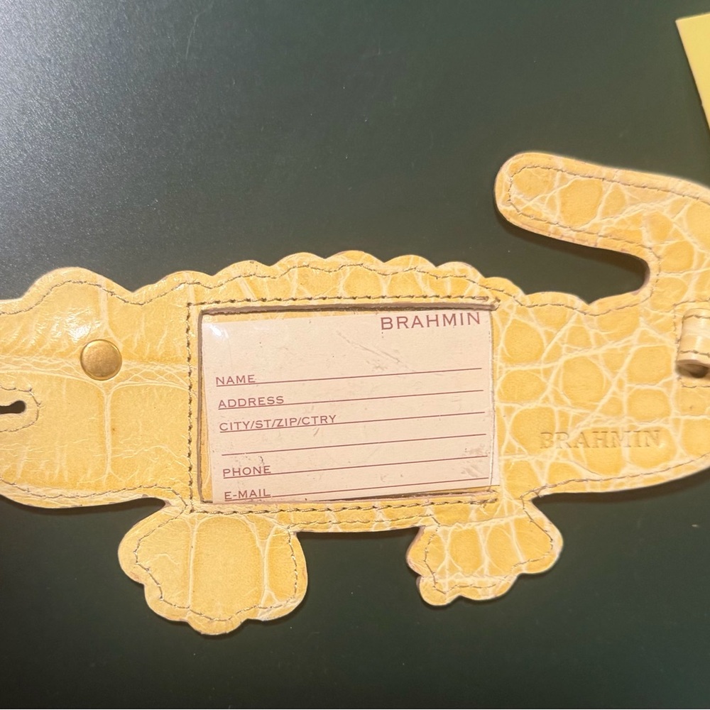 NWT Vintage Brahmin Cream Croc-Embossed Alligator Luggage Tag - Picture 4 of 10